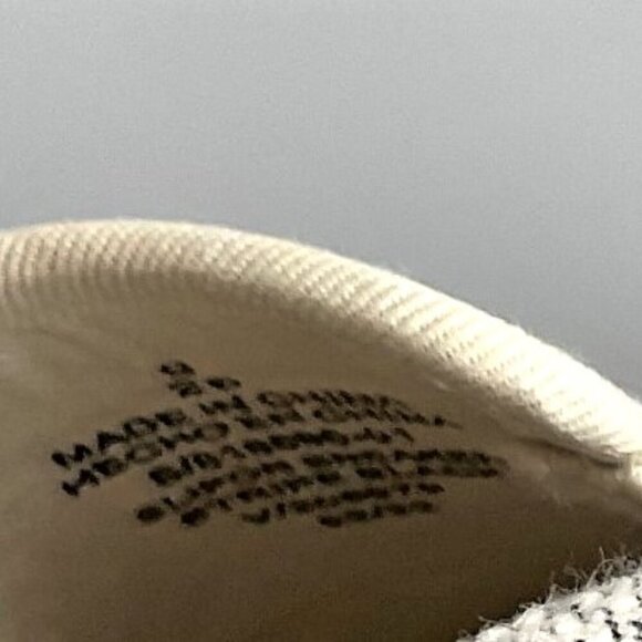 NEW STRIPED SLIP ON SNEAKERS - Picture 11 of 11